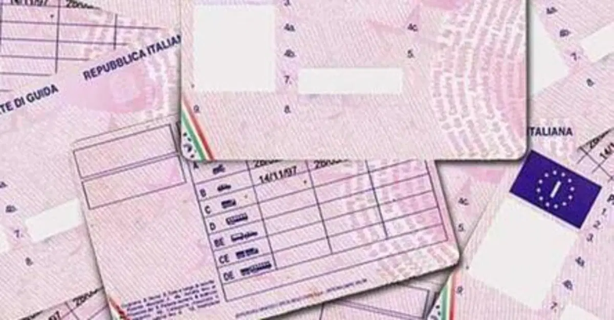 Cos'è la patente A2 e a cosa serve