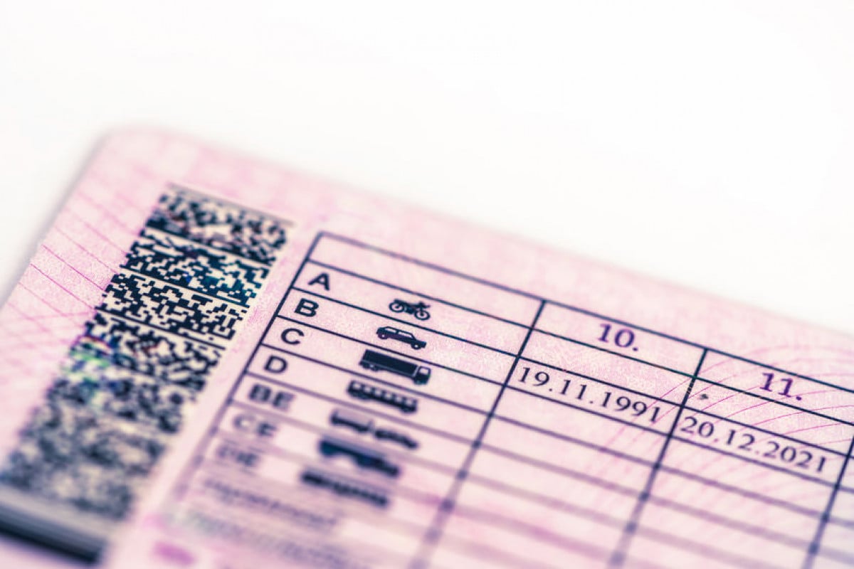 Cosa significano i codici presenti sulla patente